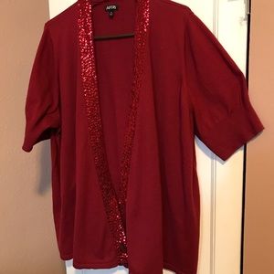 Women’s short sleeve sweater